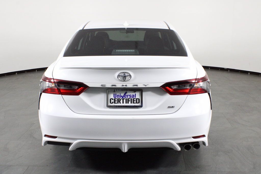 Used 2023 Toyota Camry SE FWD image 10