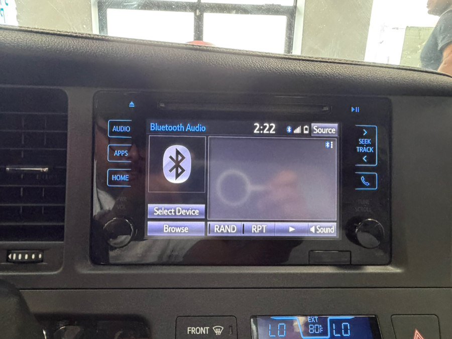 Used 2016 Toyota Sienna XLE w/ XLE Navigation Package AWD/4WD image 60