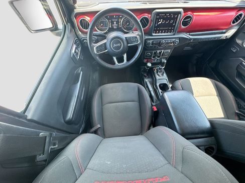 Used 2023 Jeep Wrangler Unlimited Rubicon AWD/4WD image 25
