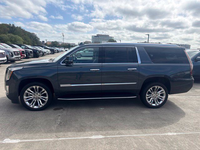 Used 2020 Cadillac Escalade ESV Luxury w/ LPO, Radiant Package AWD/4WD image 2