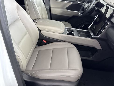 Used 2024 GMC Acadia Elevation w/ LPO, Floor Liner Package image 16