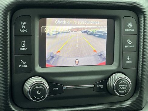 Used 2020 Jeep Gladiator Sport w/ Quick Order Package 23S image 31