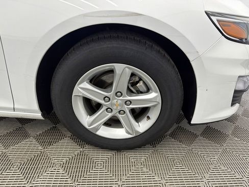 Used 2023 Chevrolet Malibu LT image 13