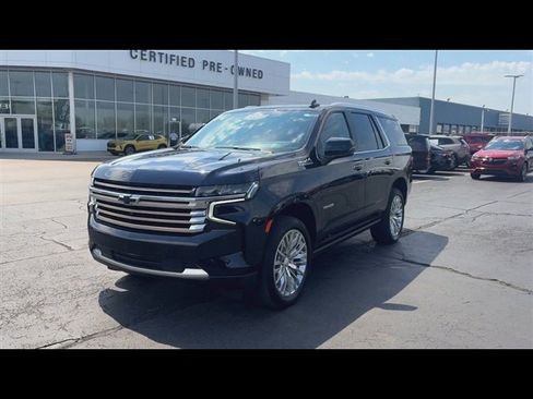 Used 2023 Chevrolet Tahoe High Country AWD/4WD image 4