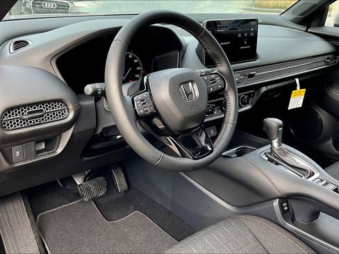 New 2026 Honda HR-V Sport image 8