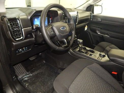 New 2025 Ford Ranger XLT w/ Equipment Group 301A High image 15