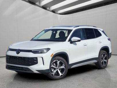 New 2025 Volkswagen Tiguan SE