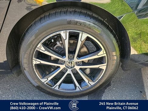 Certified 2024 Volkswagen Jetta Sport FWD image 18