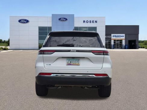 Used 2024 Jeep Grand Cherokee Limited 4xe AWD/4WD image 4