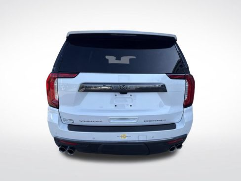 Used 2023 GMC Yukon XL Denali Ultimate AWD/4WD image 7