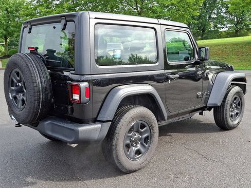 Used 2024 Jeep Wrangler Sport AWD/4WD image 9