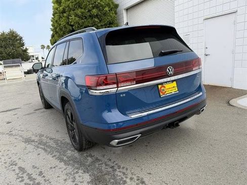 New 2026 Volkswagen Atlas SE image 4