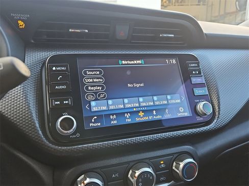 Used 2024 Nissan Kicks SV image 21