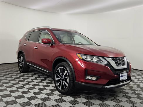 Used 2020 Nissan Rogue SL w/ Premium Package image 6