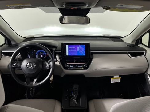 Used 2026 Toyota Corolla Cross L FWD image 21