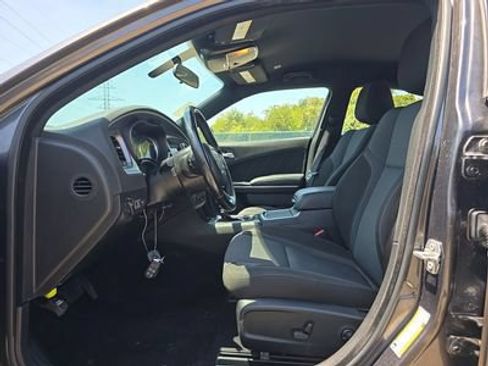 Used 2020 Dodge Charger SXT RWD image 7