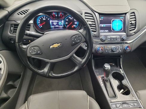 Used 2018 Chevrolet Impala Premier w/ Premier Convenience Package FWD image 22
