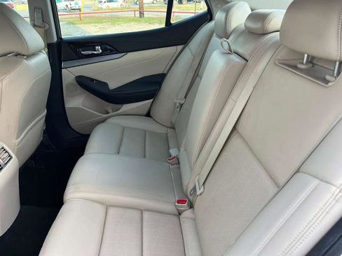 Used 2016 Nissan Maxima 3.5 SL image 11