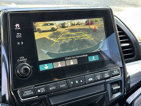 Used 2022 Honda Odyssey Elite image 22