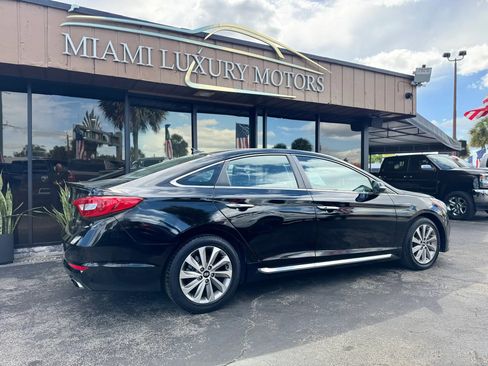 Used 2015 Hyundai Sonata Sport w/ Option Group 04 FWD image 15
