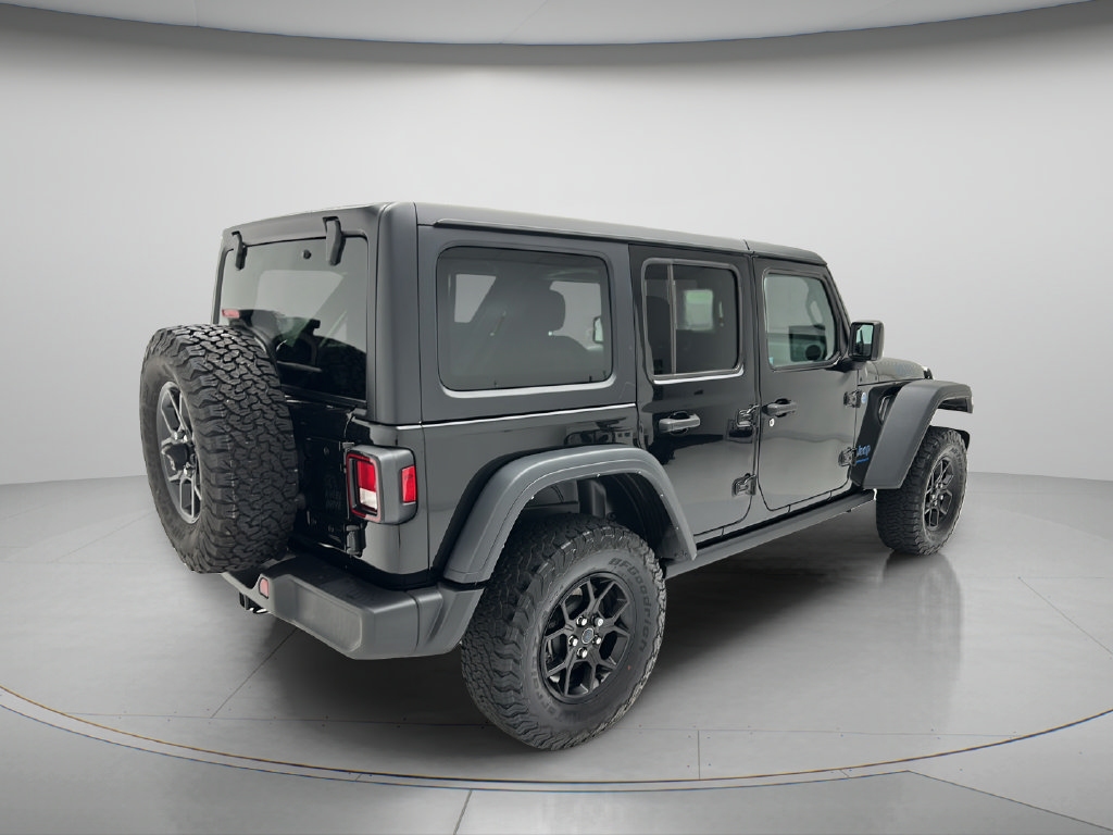 Used 2024 Jeep Wrangler Unlimited AWD/4WD image 5