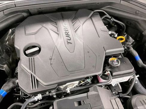 New 2026 Genesis GV70 2.5T Advanced AWD/4WD image 14