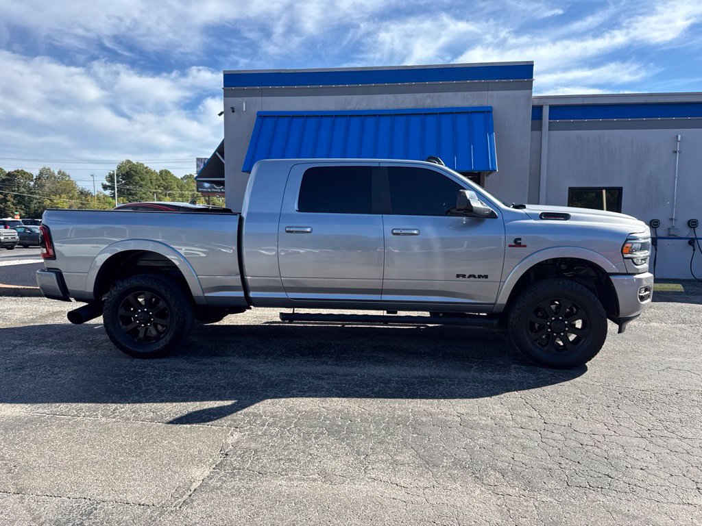 Used 2020 RAM 2500 Laramie w/ Night Edition AWD/4WD image 4