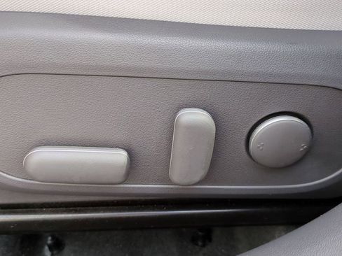 Used 2025 Hyundai Kona SEL image 20