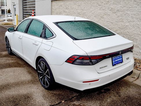 Certified 2024 Honda Accord Touring image 3