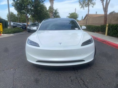 Used 2024 Tesla Model 3 Standard Range RWD image 3