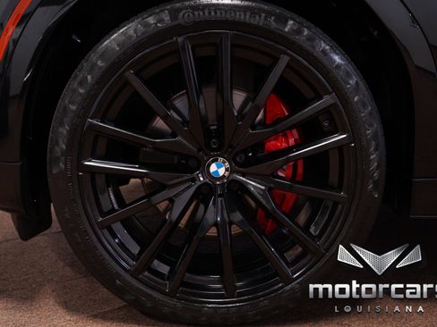 Used 2023 BMW X6 xDrive40i w/ Executive Package image 21