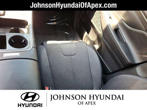 Certified 2023 Hyundai Santa Fe SE AWD/4WD image 15