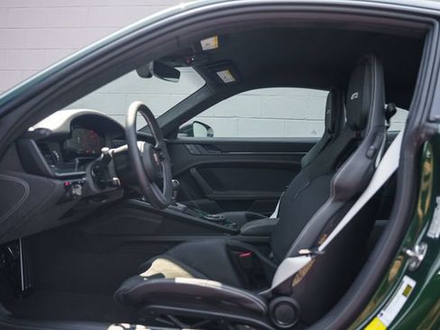 Certified 2025 Porsche 911 GT3 RWD image 16