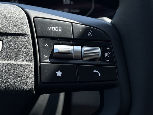 New 2026 Kia Sportage SX FWD image 30