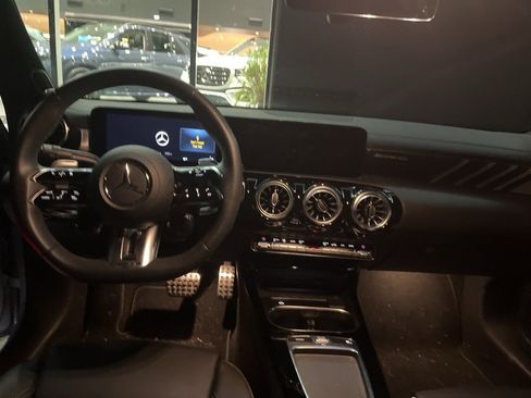 Certified 2024 Mercedes-Benz CLA 35 AMG 4MATIC image 9