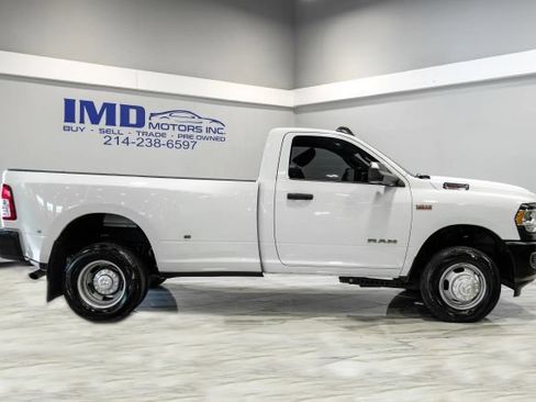 Used 2022 RAM 3500 Tradesman AWD/4WD image 9