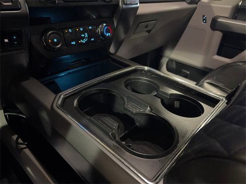 Used 2020 Ford F250 XLT w/ XLT Value Package image 23