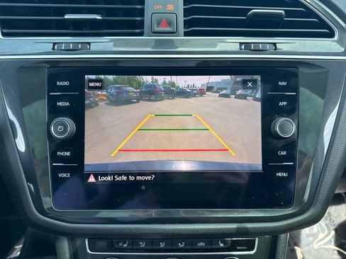 Used 2019 Volkswagen Tiguan SEL Premium AWD/4WD image 25