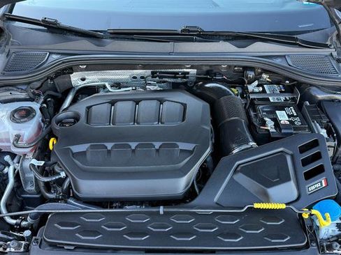 Used 2023 Volkswagen Golf GTI image 7