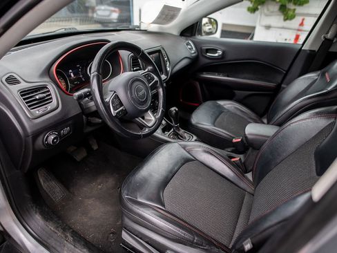 Used 2019 Jeep Compass Trailhawk image 16