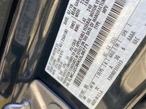 Used 2019 Lincoln MKC Select w/ Select Plus Package image 32