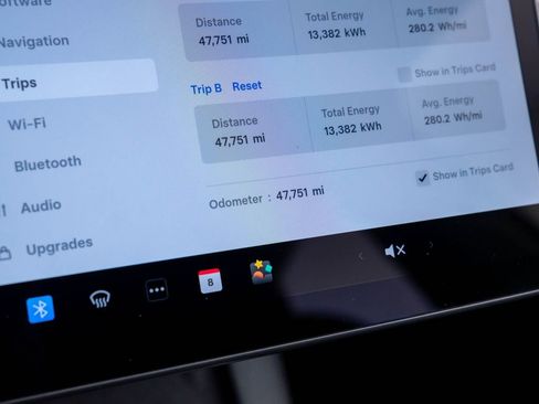 Used 2023 Tesla Model Y Long Range image 29