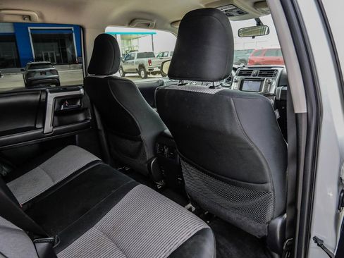 Used 2018 Toyota 4Runner SR5 image 21
