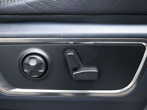 Used 2021 RAM 1500 Limited image 12