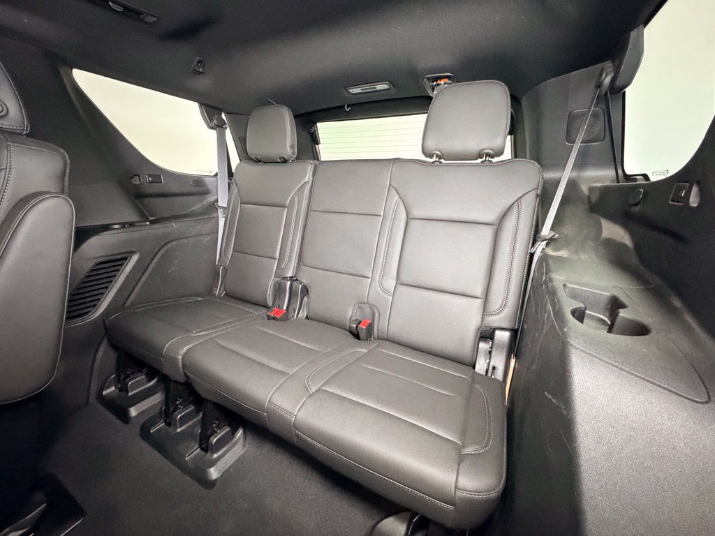 Used 2022 Chevrolet Tahoe LT w/ LT Signature Plus Package AWD/4WD image 5