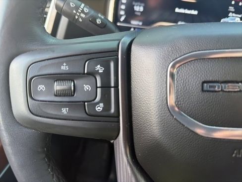 Used 2025 GMC Sierra 2500 Denali Ultimate image 20
