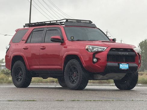 Used 2017 Toyota 4Runner TRD Pro AWD/4WD image 9