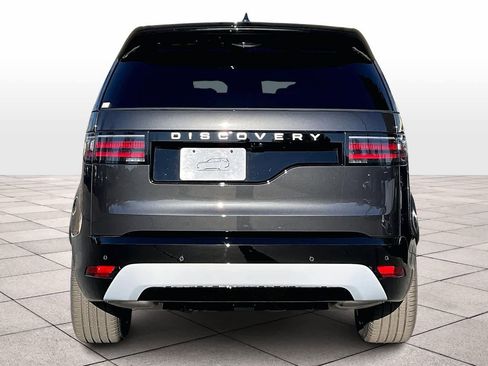 New 2026 Land Rover Discovery Limited Edition image 6