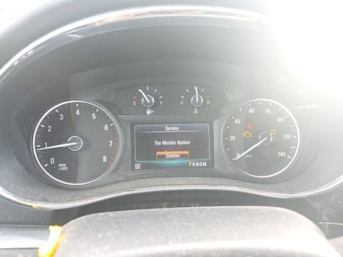 Used 2017 Buick Encore Premium image 4