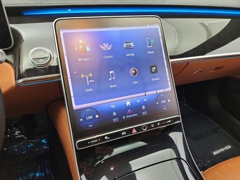 Certified 2023 Mercedes-Benz S 580 4MATIC Sedan image 10